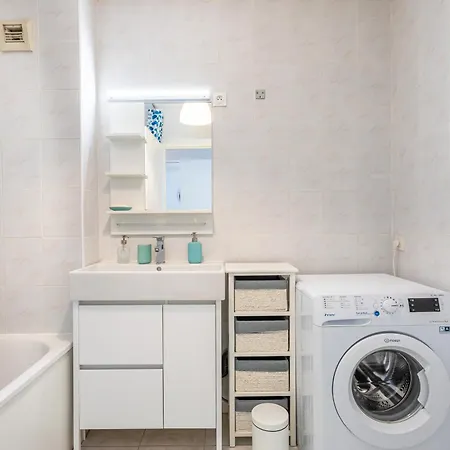 4 Personnes Avec Garage Apartment *